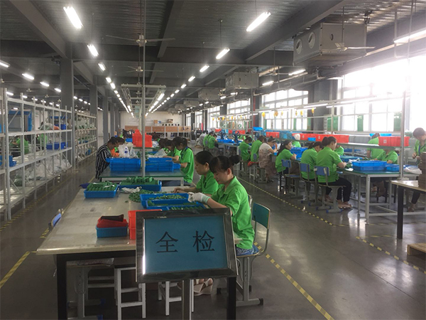 如何選擇一家優(yōu)質(zhì)的插拔式端子臺？選擇質(zhì)量好的插拔式端子臺的三個要素